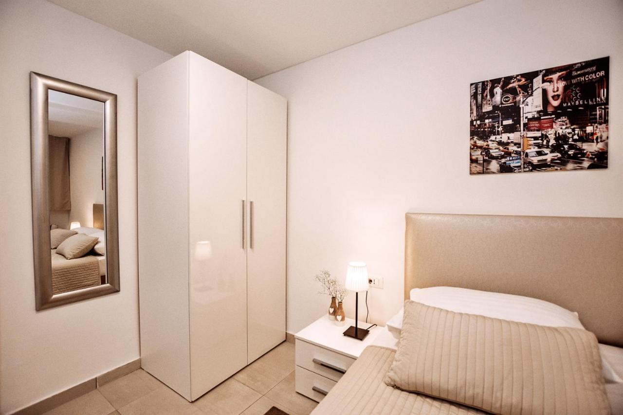 Centrooms Kovac1 Zadar Exteriör bild
