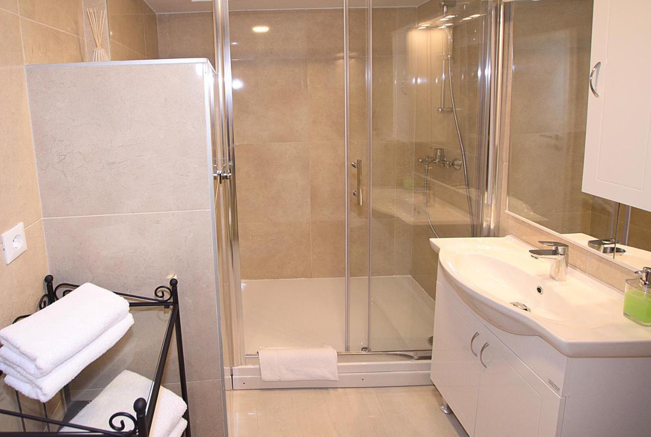 Centrooms Kovac1 Zadar Exteriör bild