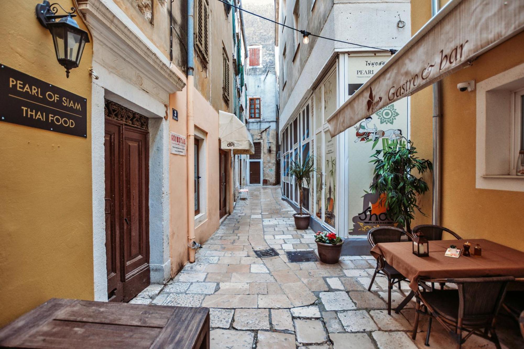 Centrooms Kovac1 Zadar Exteriör bild