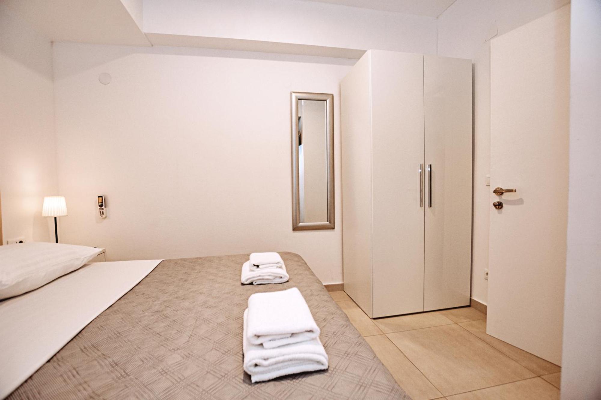 Centrooms Kovac1 Zadar Exteriör bild
