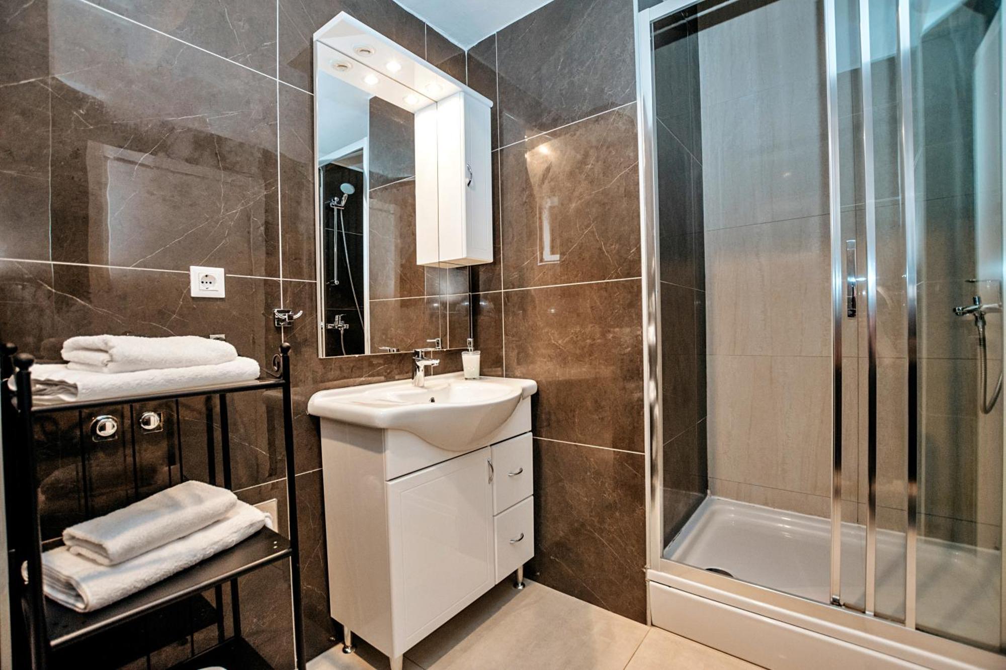 Centrooms Kovac1 Zadar Exteriör bild